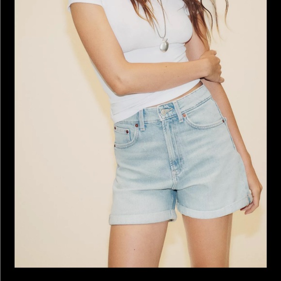 Zara High Waist Mom Fit Shorts - Picture 2 of 9